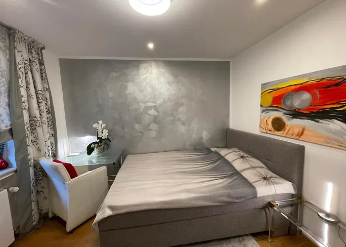 Airport Waldblick קלן